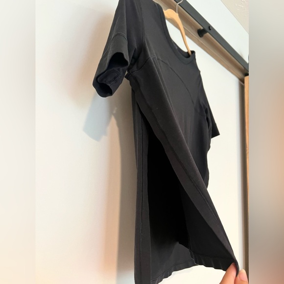 Lululemon like new Dash to Class short sleeve top - Picture 7 of 7